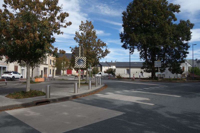 de l'arr�t de Caylus � la gare de Moulin-Mage