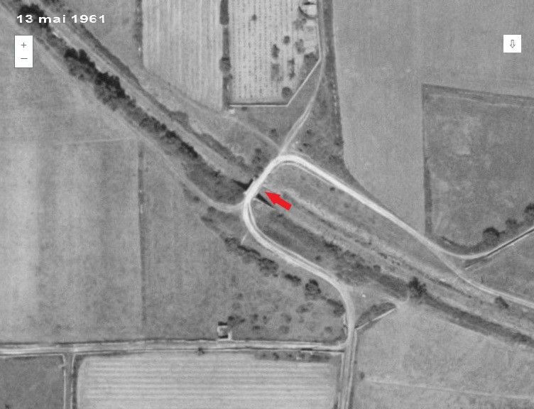 Agrandir l'image de la gare d'Uzès à la gare de Montaren