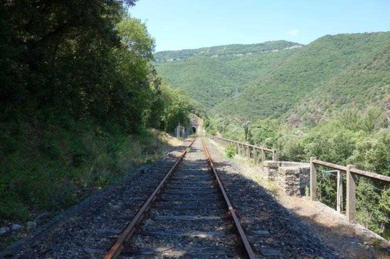 Agrandir l'image De la halte de Massia à la gare d'Alet-les-Bains