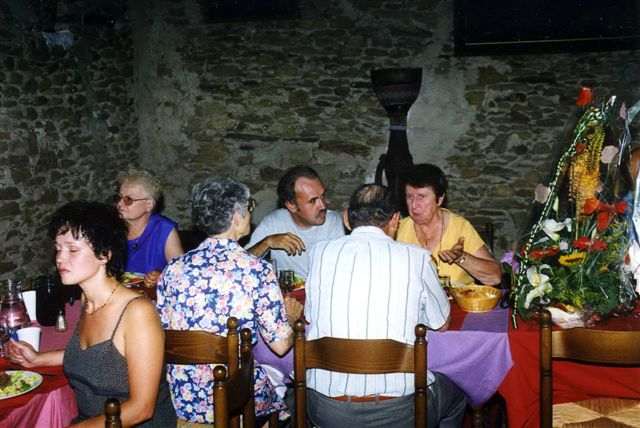 Agrandir l'image 13 Journée des anciens de Moun Oustal Le Bambou 1998