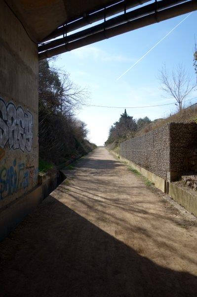 Voie verte entre la gare de Cazouls à la gare de Maureilhan