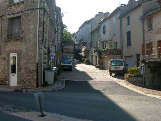 Agrandir l'image Montée vers la Piste Verte à Riols