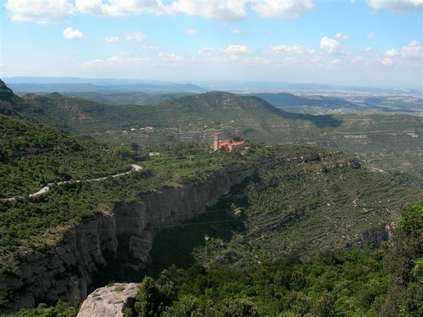 Panorama avec vue sur Sant Benet