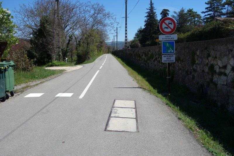 Agrandir l'image De la halte d'Apt-Madeleine à la gare de Saignon