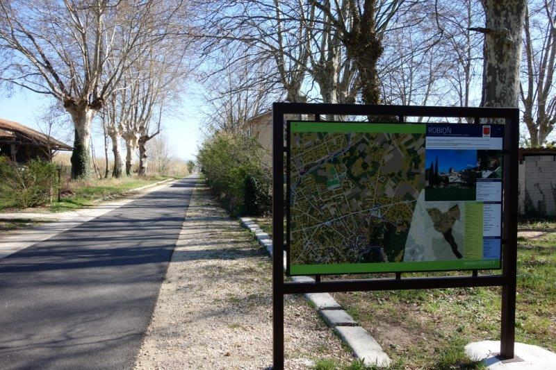 Agrandir l'image De la gare de Robion à la gare de Maubec