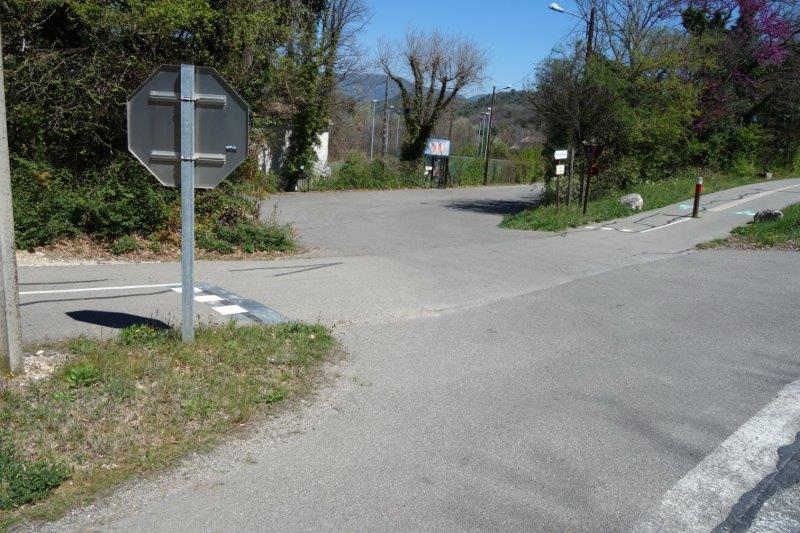 Agrandir l'image De la halte d'Apt-Madeleine à la gare de Saignon