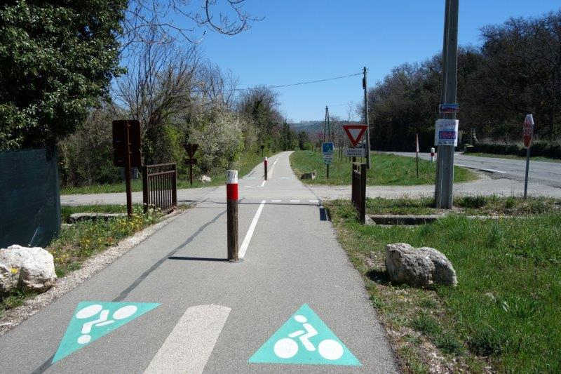 Agrandir l'image De la halte d'Apt-Madeleine à la gare de Saignon