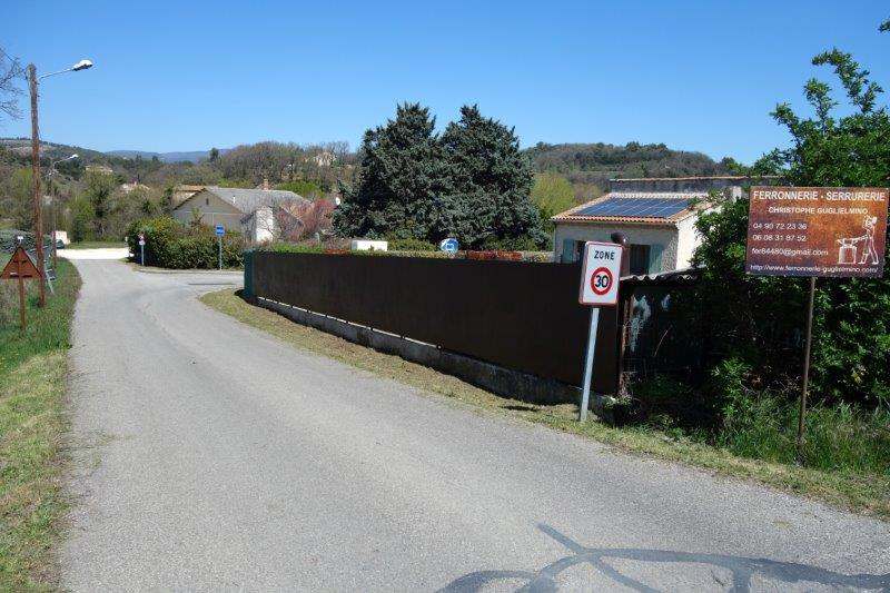 Agrandir l'image De la halte d'Apt-Madeleine à la gare de Saignon