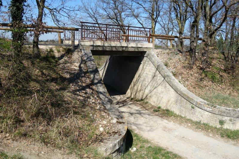 Agrandir l'image De la gare de Robion à la gare de Maubec