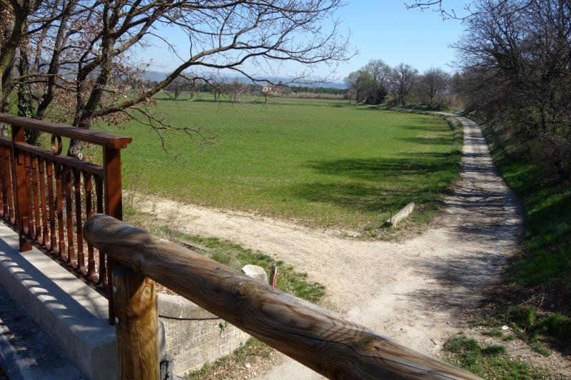 Agrandir l'image De la gare de Robion à la gare de Maubec