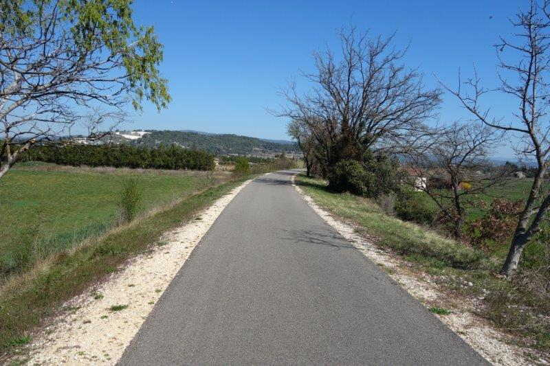 Agrandir l'image De la gare de Robion à la gare de Maubec