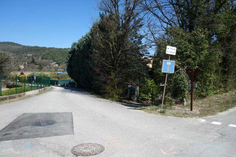 Agrandir l'image De la halte d'Apt-Madeleine à la gare de Saignon
