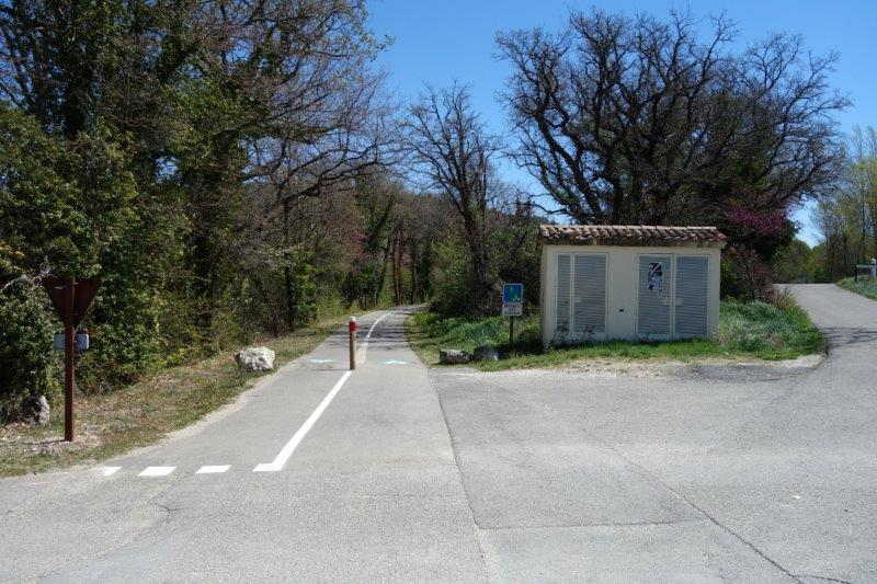 Agrandir l'image De la halte d'Apt-Madeleine à la gare de Saignon