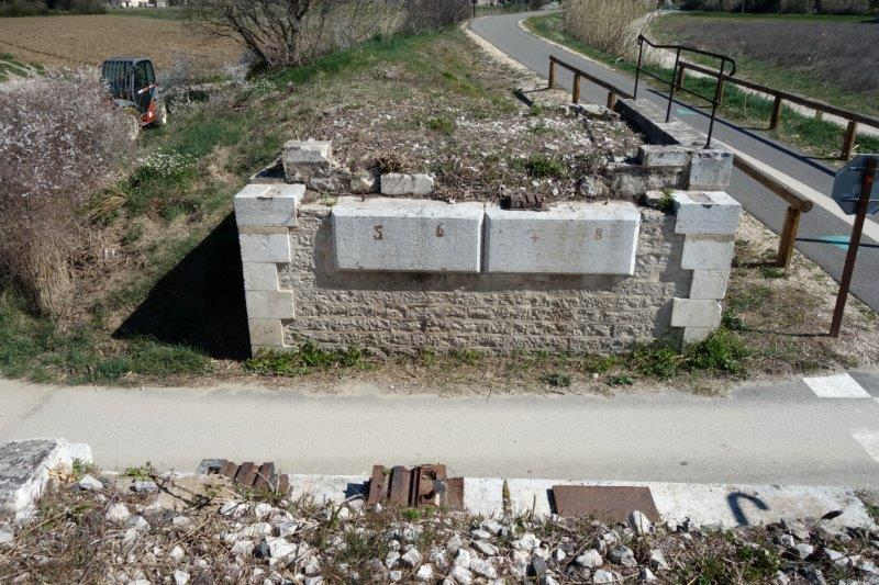 Agrandir l'image De la gare de Robion à la gare de Maubec
