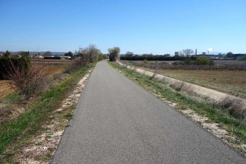 Agrandir l'image De la gare de Robion à la gare de Maubec