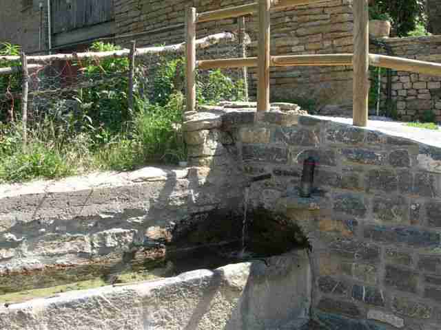 Agrandir l'image Fontaine de Llessui