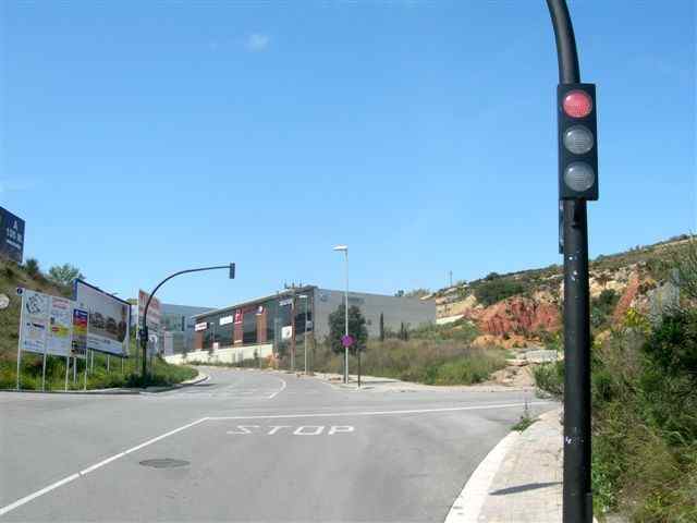 Agrandir l'image Feu rouge près de Badalona