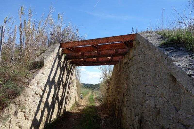 Agrandir l'image De la gare de Saint-Christol à la gare de Boisseron
