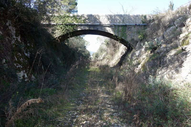 De la gare d'Orthoux-Sardan à la gare de Quissac