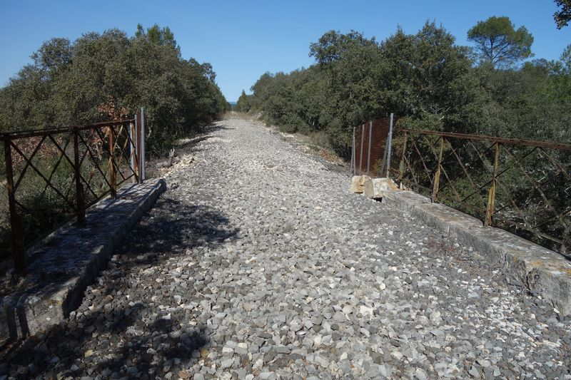 De la gare d'Orthoux-Sardan à la gare de Quissac