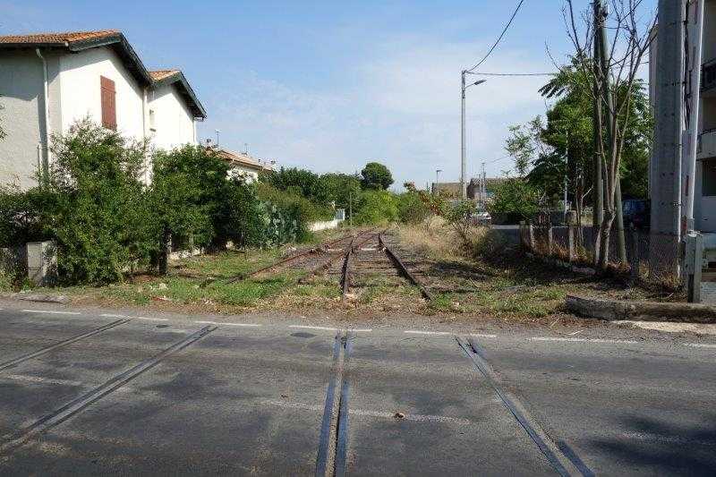 De la gare de Pézenas-Midi à la gare de Lézignan-la-Cèbe