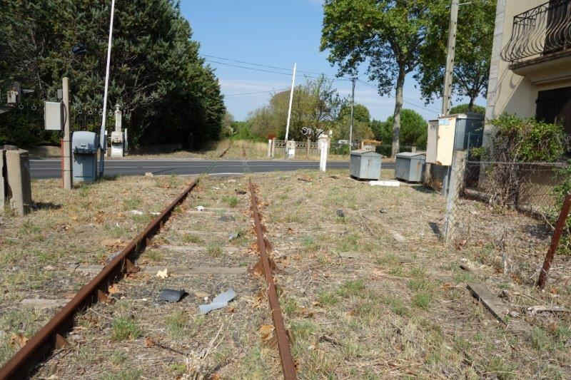 De la gare de Pézenas-Midi à la gare de Lézignan-la-Cèbe