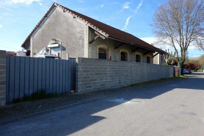 Agrandir l'image Halle des marchandises gare de Belvèze