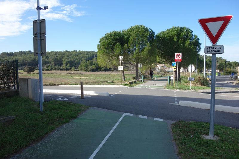 De la gare de Caveurac  la gare de Langlade